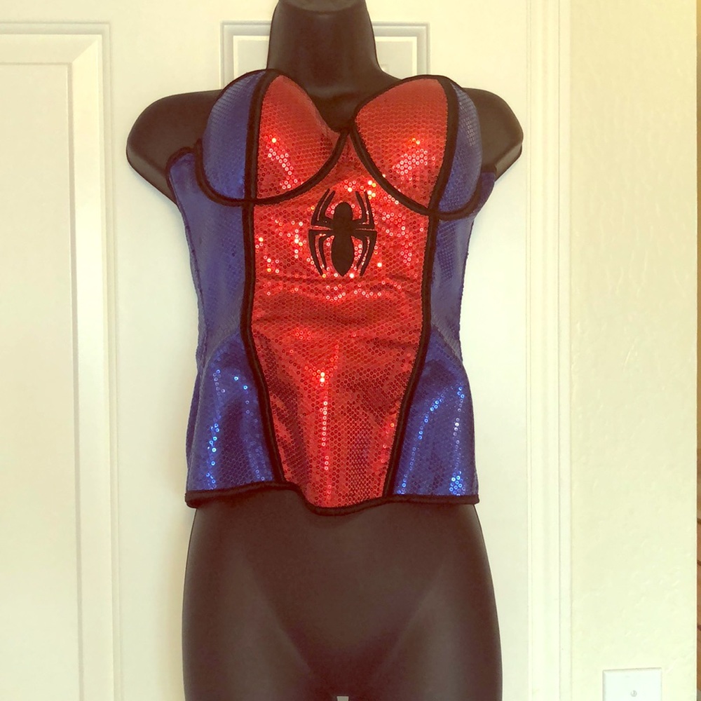 Hallowen costume